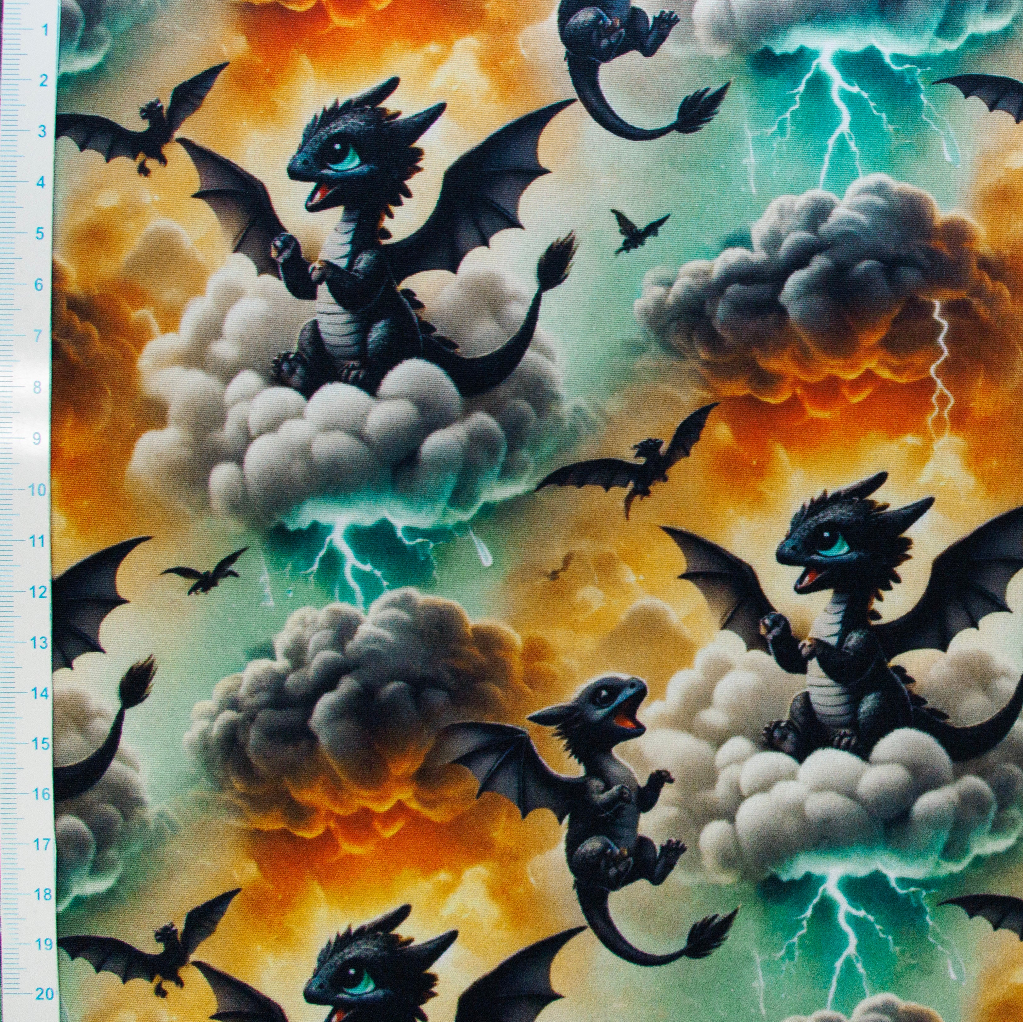 🐲 Softshell Stoff - Drachen auf Bunt