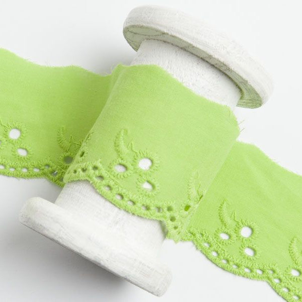 Spitze Broderie Baumwolle ca. 42mm - Blätterzweige