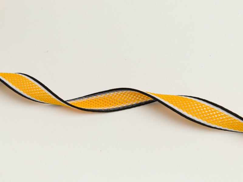 Elastischer Hosenstreifen mit Netz