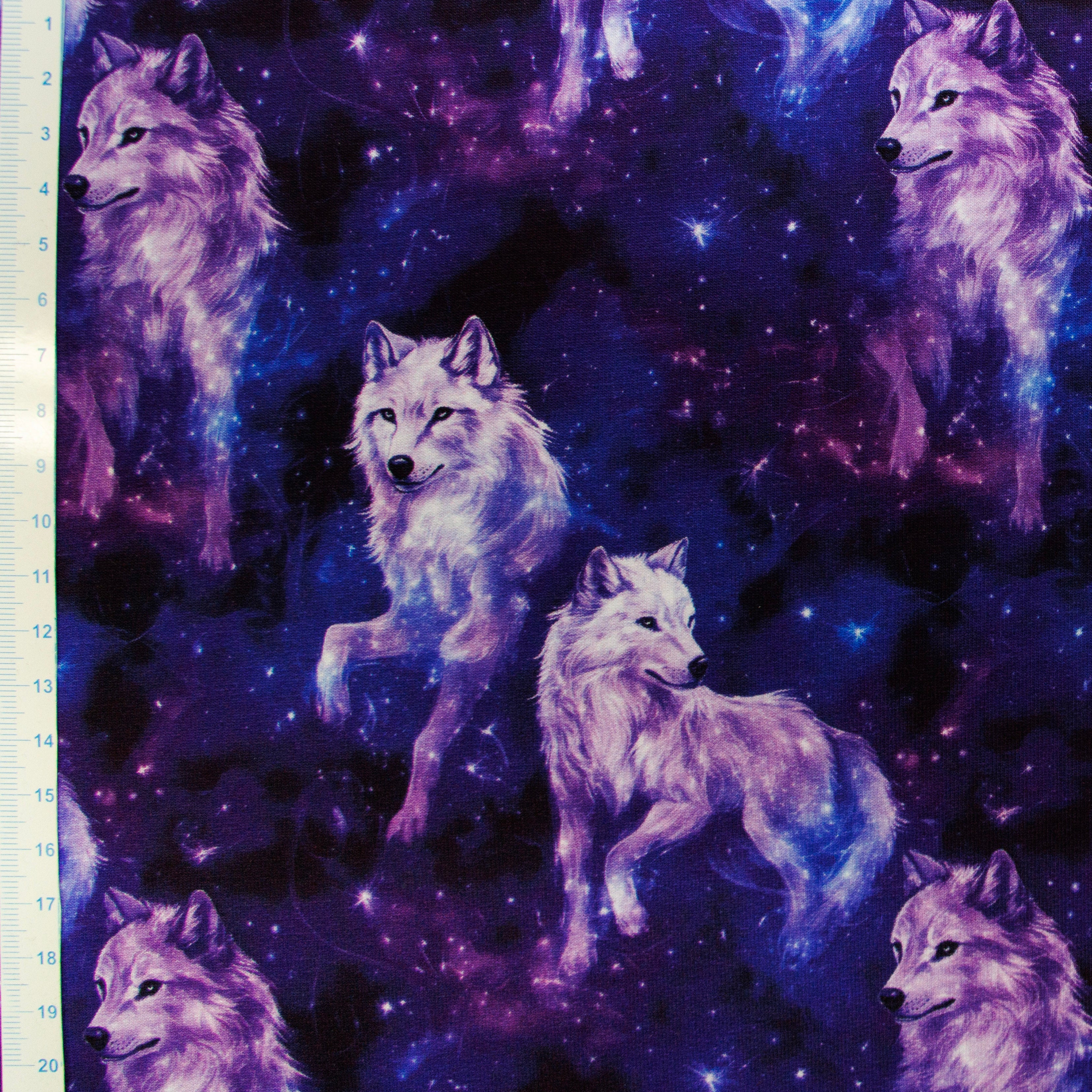 French Terry Stoff Digitaldruck - Wölfe - Dunkelblau - Lila