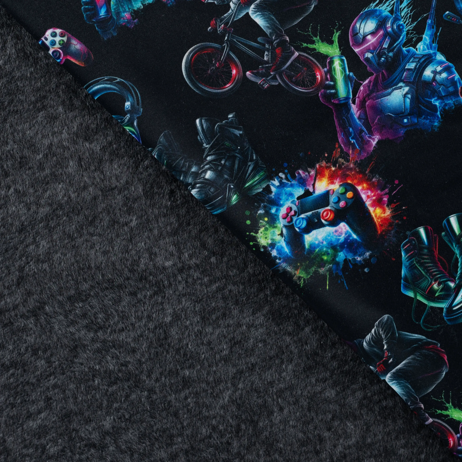 🎮 Alpenfleece Stoff - Gaming & Bikes