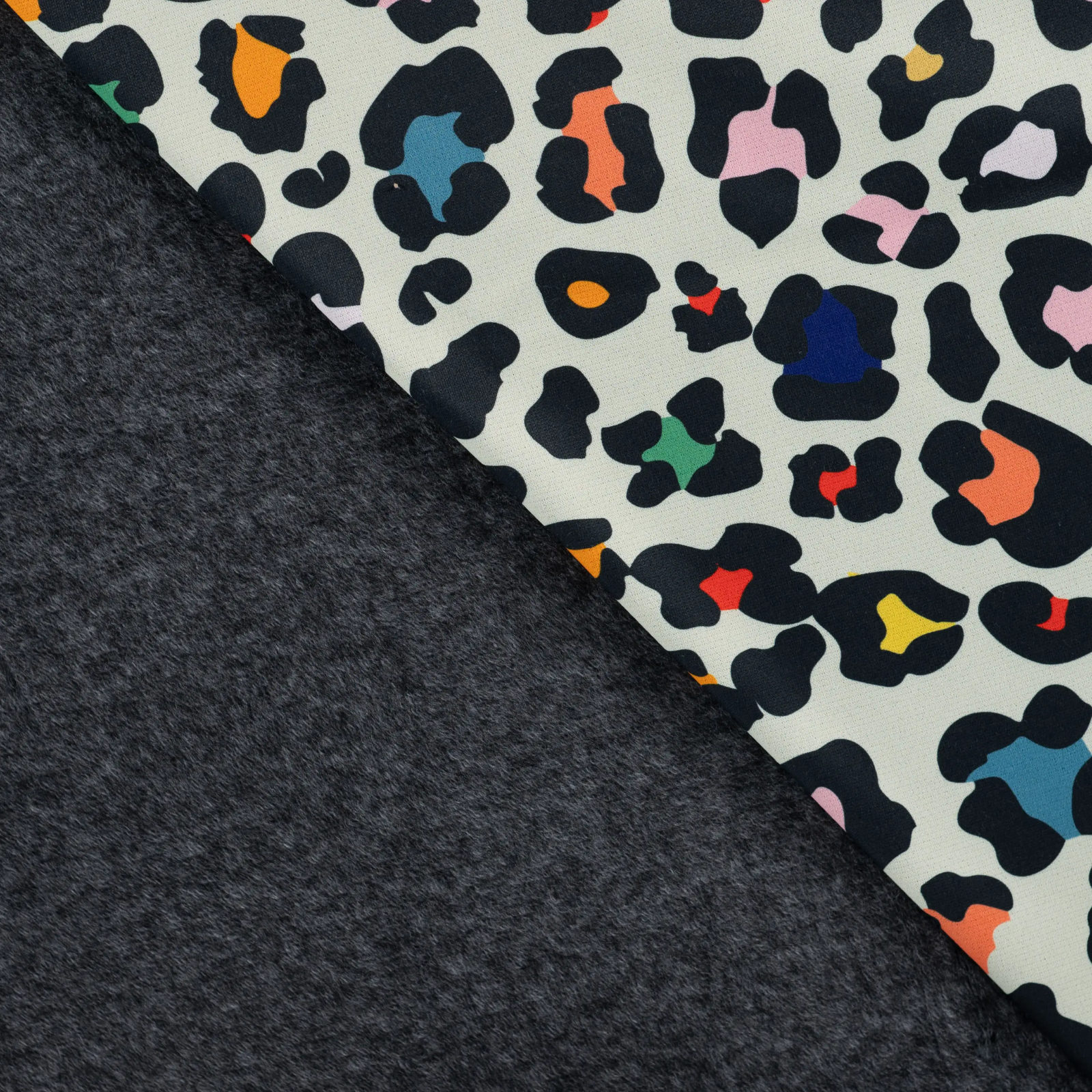 🐆 Alpenfleece Stoff - Leo Animalprint