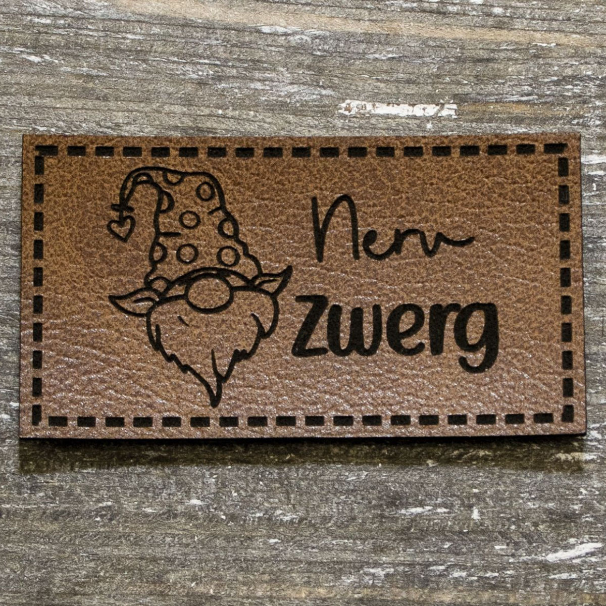 Label Kunstleder KDS - Nervzwerg - braun