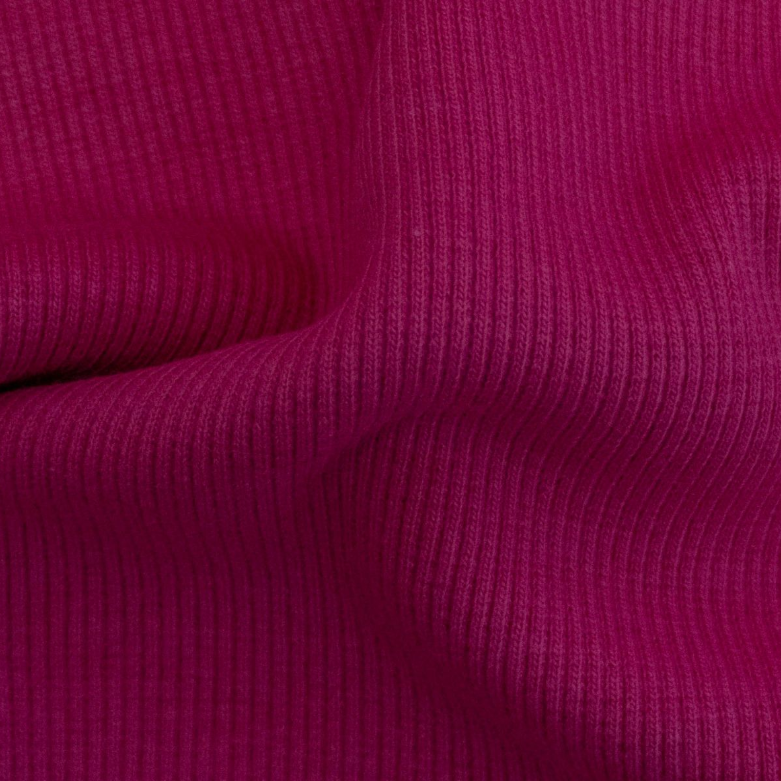 Geripptes_Buendchen_im_Schlauch_-_uni