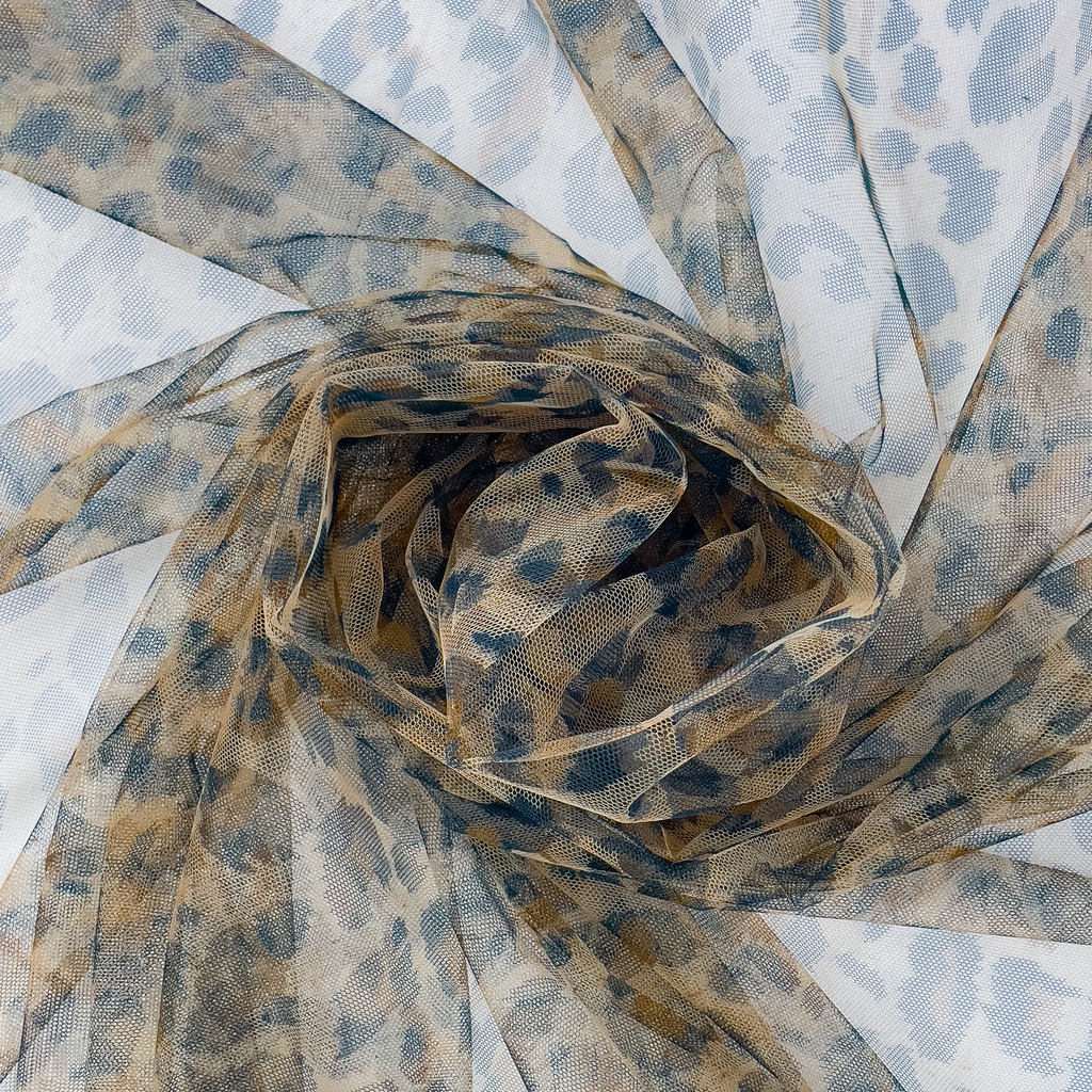 Tüll Stoff - soft - Leomuster - braun