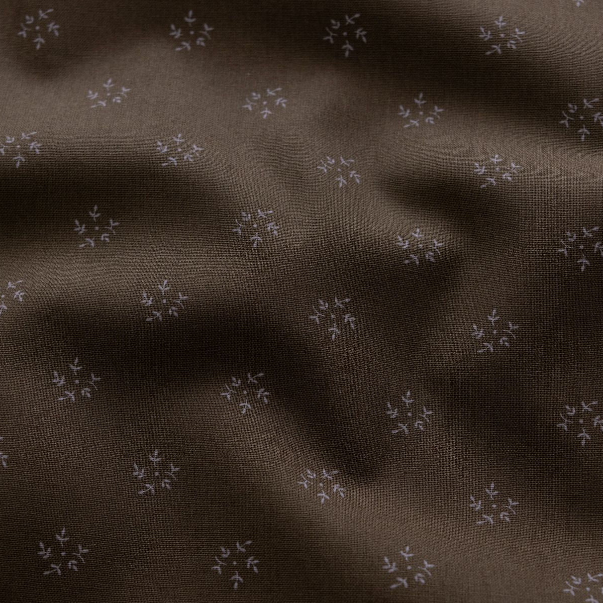 Webware Baumwolle Renforcé mercerisiert für Trachten - kreisförmige Zweige - braun