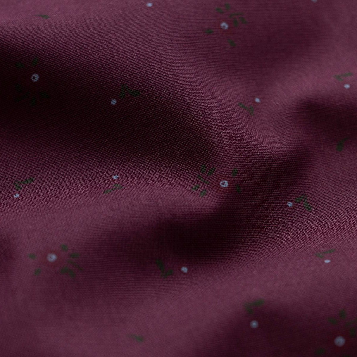 Webware Baumwolle Renforcé mercerisiert für Trachten - kleine Beeren - bordeaux