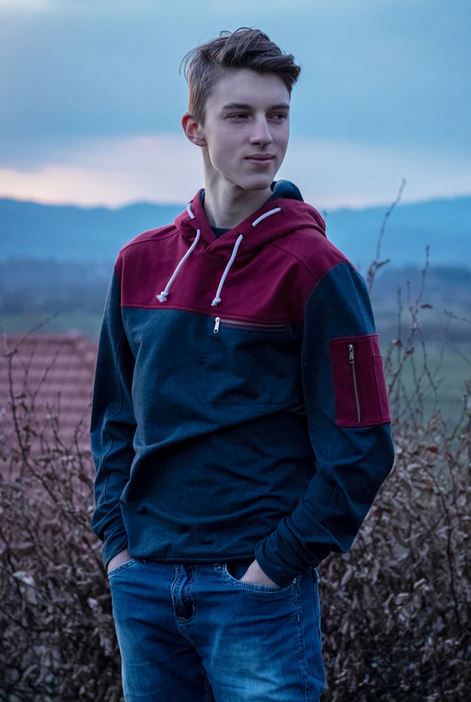 Papierschnittmuster Hoodie Emil