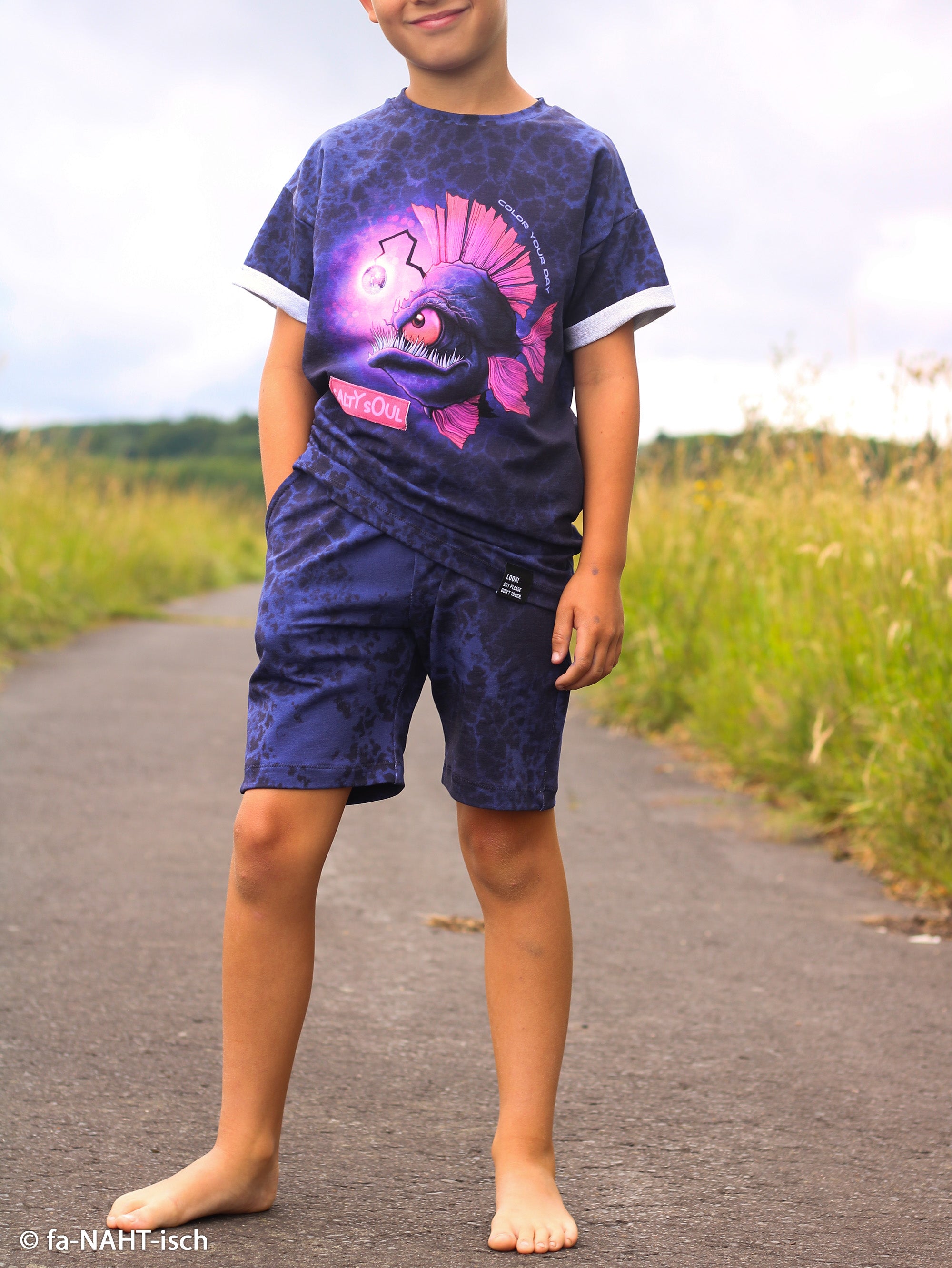 French Terry Swafing PANEL ca. 85 cm x 150 cm Deep Water by Thorsten Berger - dunkellila