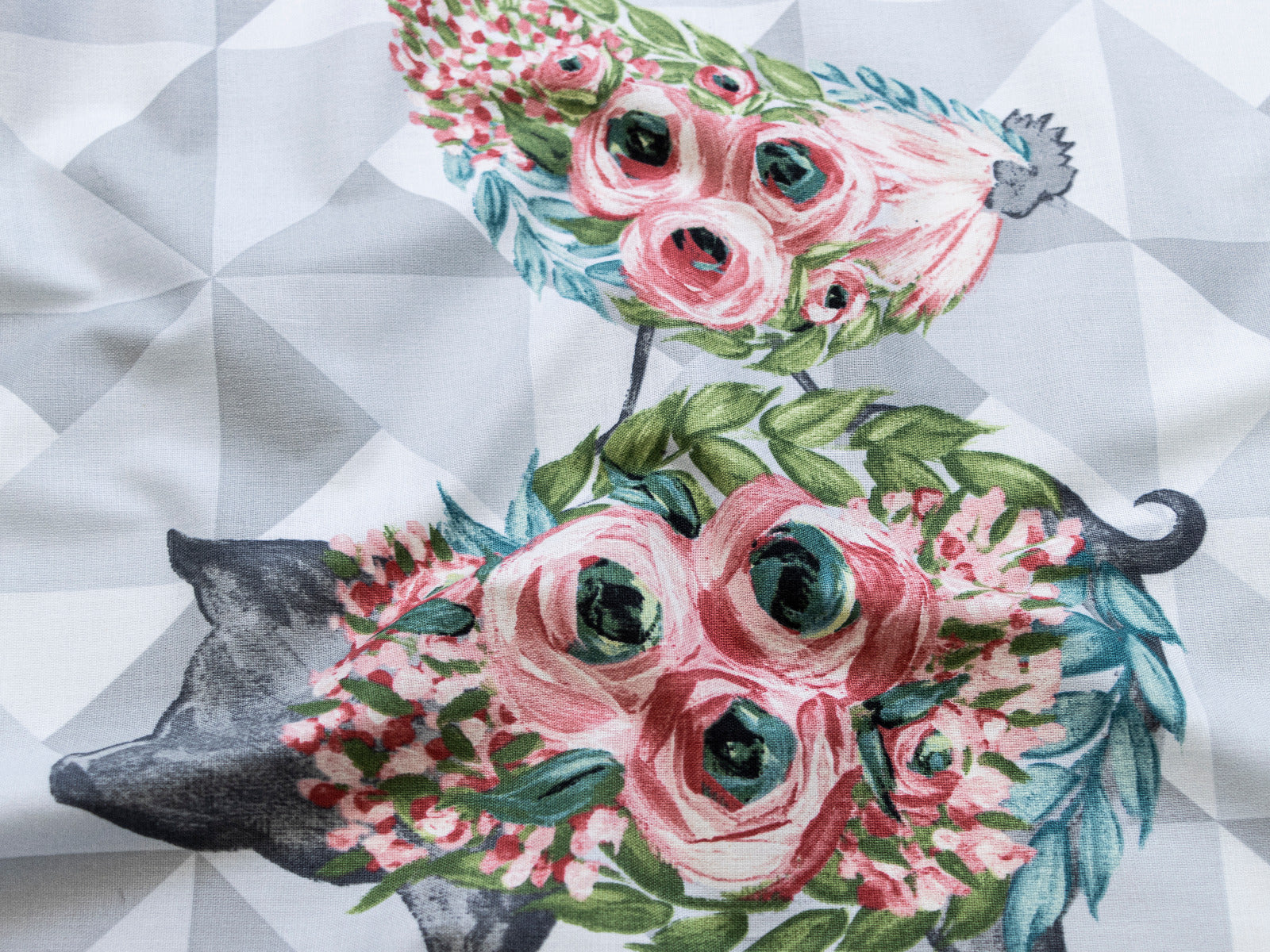 Webware Baumwolle Swafing PANEL ca. 60 cm x 110 cm French Hill Farm by Blank Quilting - floraler Bauernhof - grau