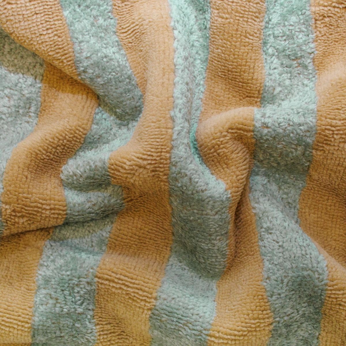 Gestreifter Mikrofrottee Stoff aus Bambus