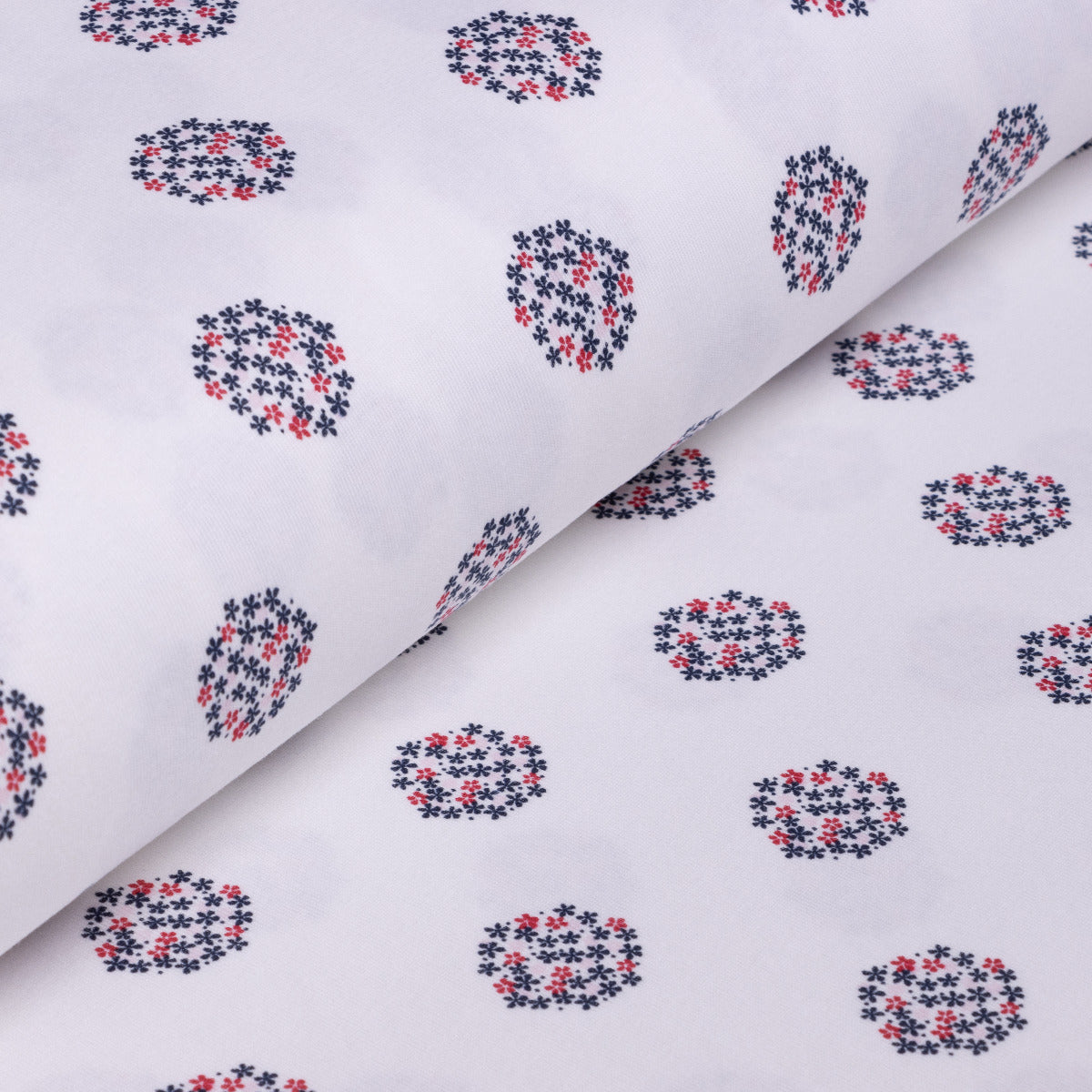 Interlock Sanetta - Blumenbälle - weiß