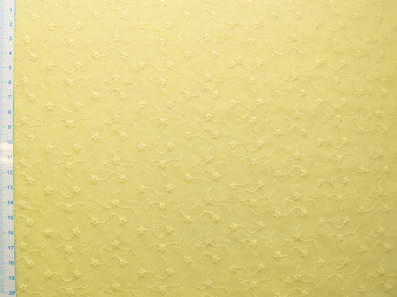 Webware Baumwolle mit Bogenkante Swafing Simone - Blütenstickerei - gelb