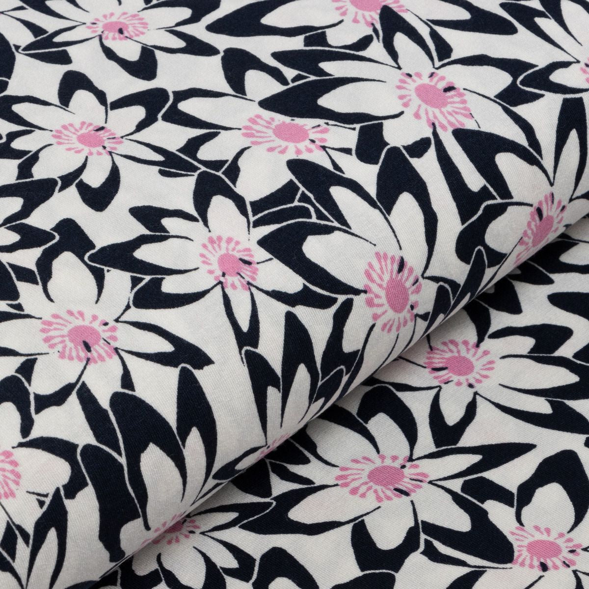 Jersey Viskose - Blumenwiese - nachtblau/weiß/rosa