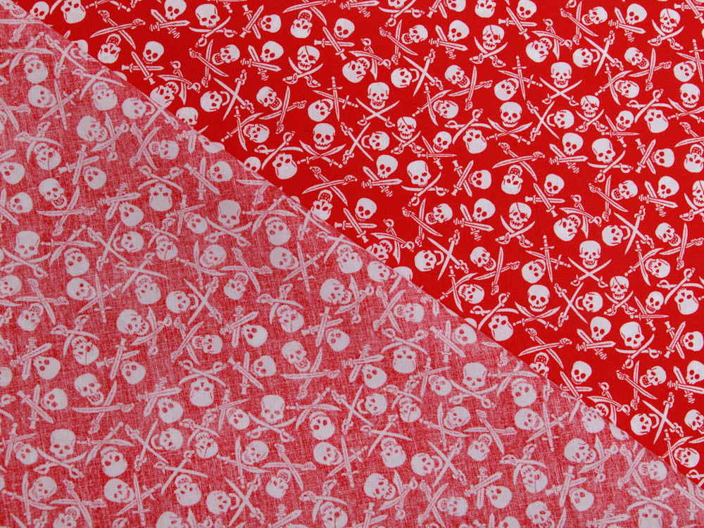 Webware Baumwolle Popeline - Totenköpfe und Säbel