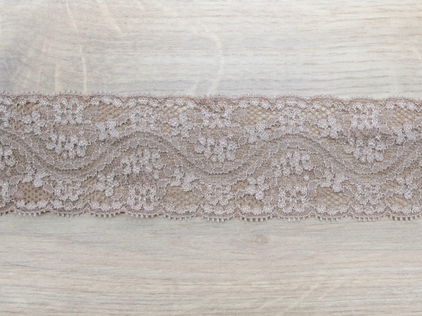 Spitzenband ca. 5 cm breit - altrosa