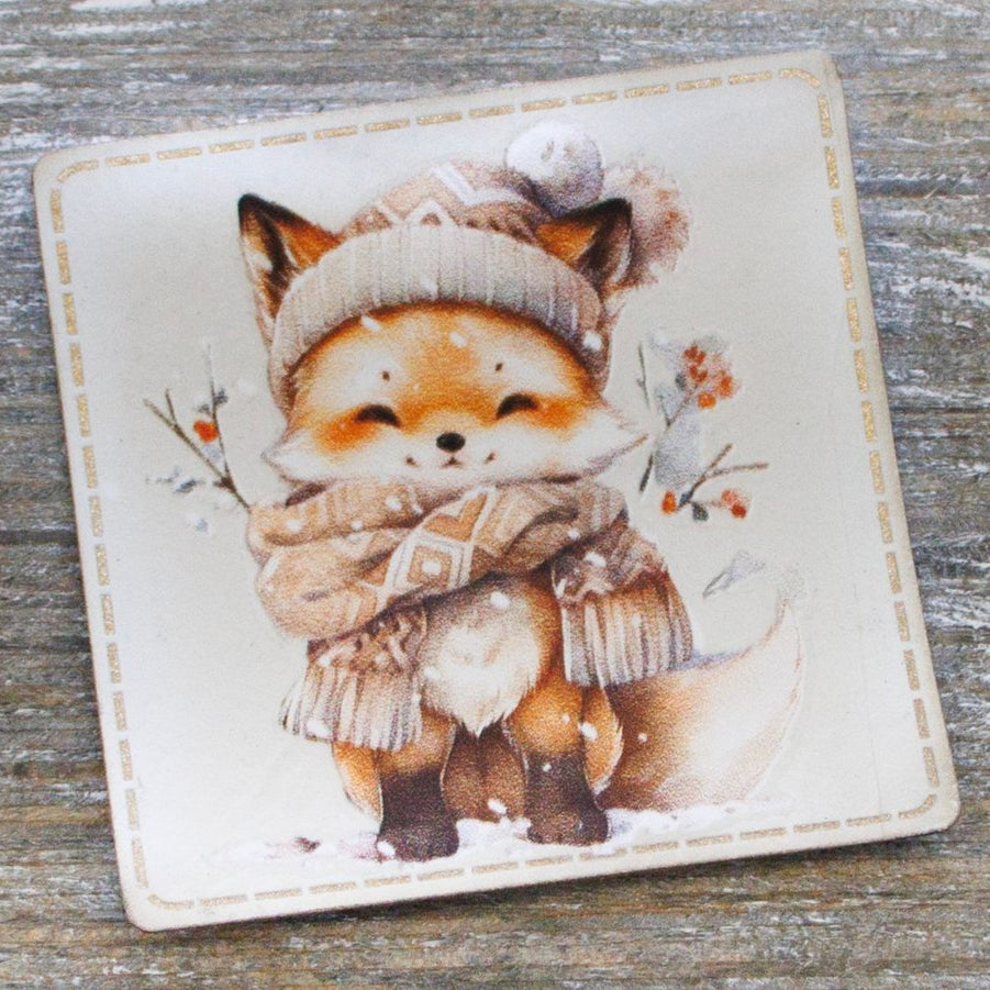Kunstleder Label – Fuchs mit Schal & Bommelmütze
