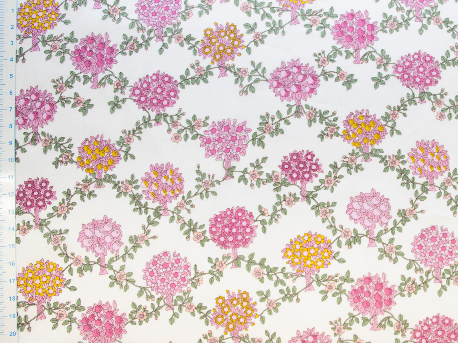 Bio-BW gewebt-Tana Lawn™-seidenartig-luxuriös - Liberty Fabrics - Summer Orchard - weiß