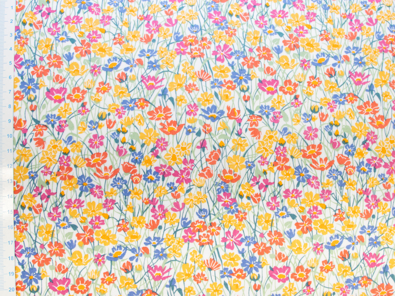 Bio-BW gewebt-Tana Lawn™-seidenartig-luxuriös - Liberty Fabrics - Meadowland - weiß