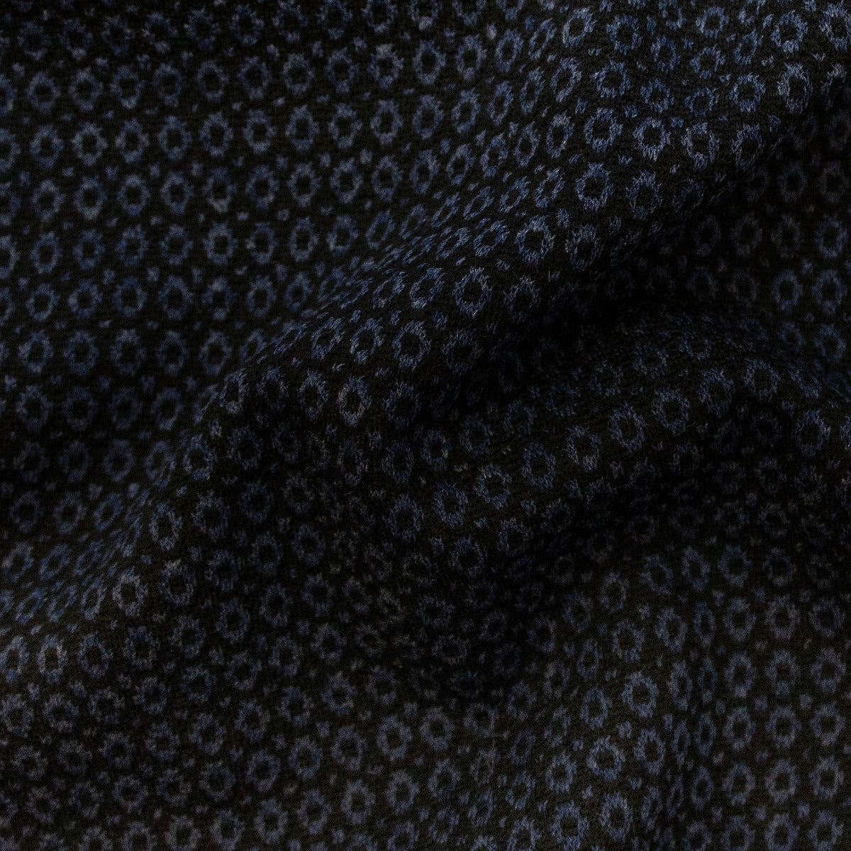 Strick-Jacquard - Pünktchen - schwarz - dunkelblau