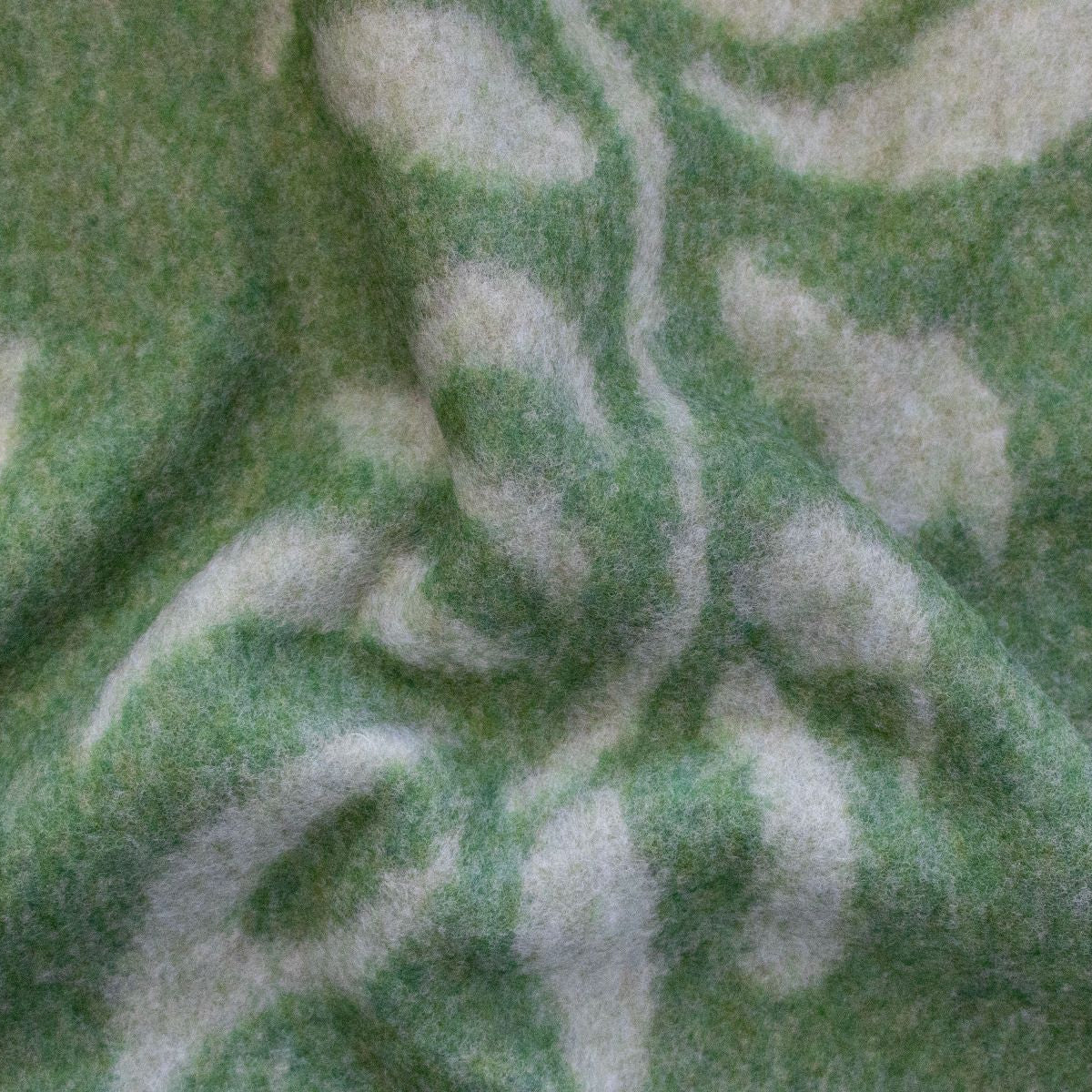 Walk Strickstoff - Florales Muster - grün