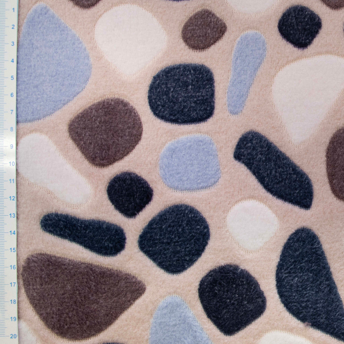 Kuschliger Fleece - bunte Flecken - rosa