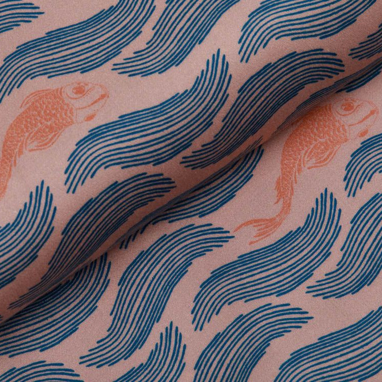 Leicht elastische Webware Baumwollsatin Sawfing - Fische - beige