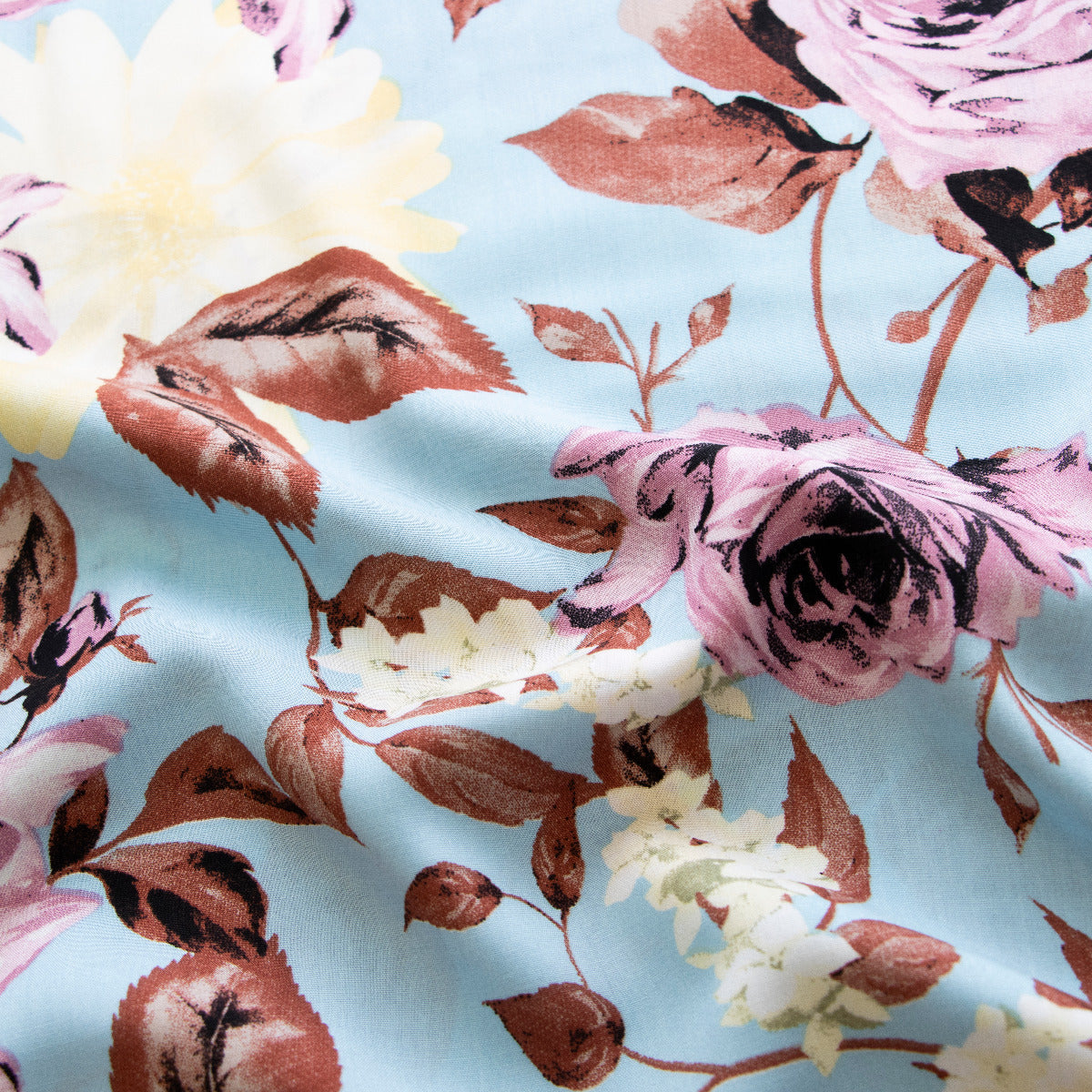 Webware Viskose - Wildrosen - blau