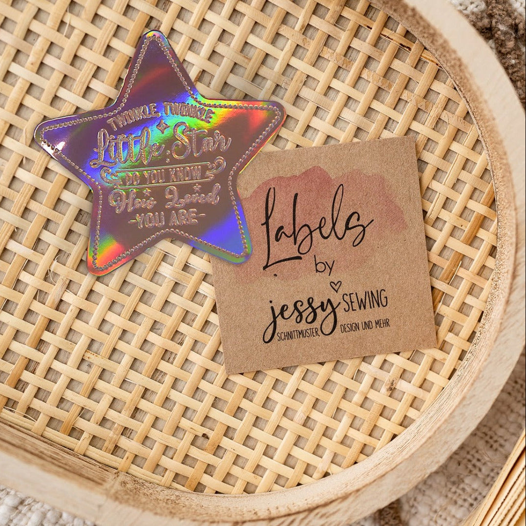 Jessy Sewing Kunstleder-Label Hologramm mit aufgedruckter Nähnaht - "Twinkle Twinkle" - altrosa