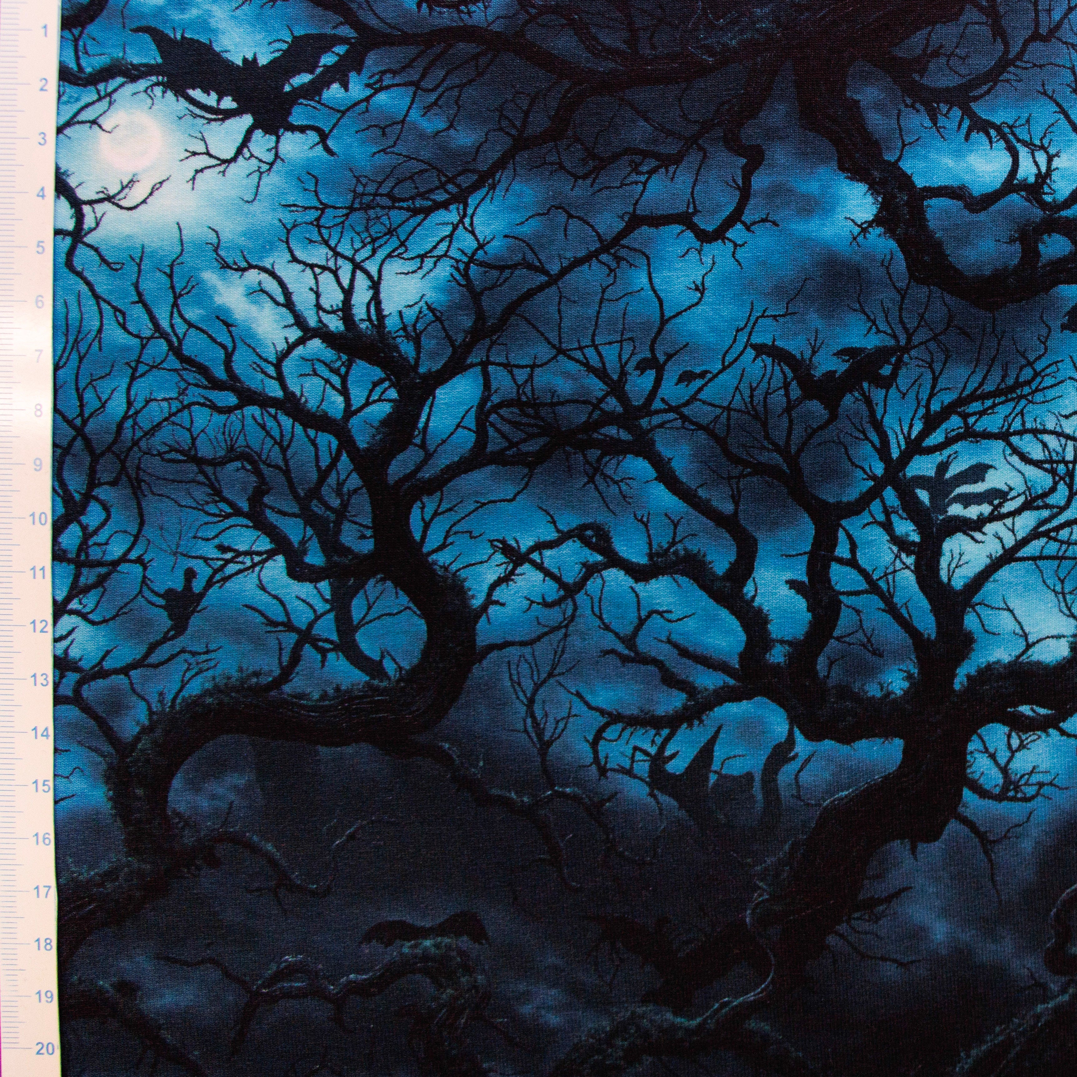 🦇 French Terry Stoff - Nachtwald mit Vollmond & Fledermäusen – Halloween-Design
