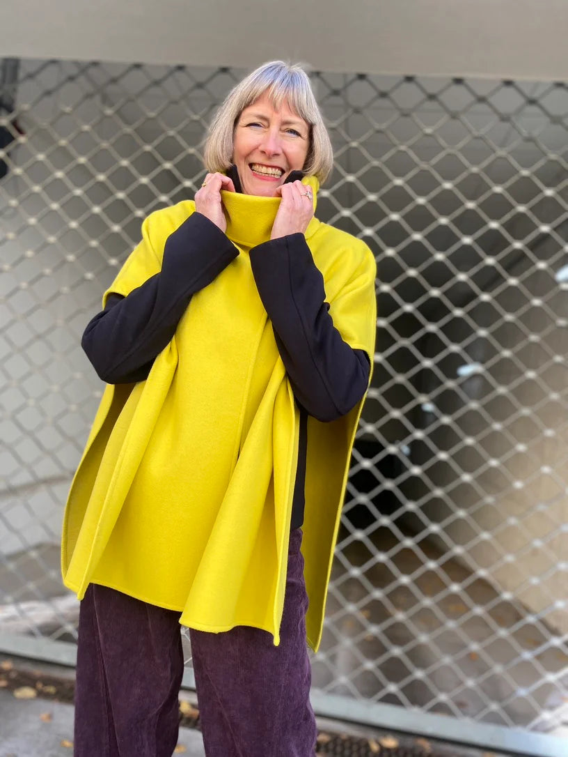 Papierschnittmuster Cape Brixen