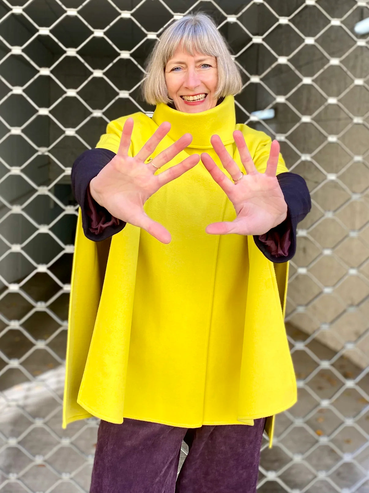 Papierschnittmuster Cape Brixen