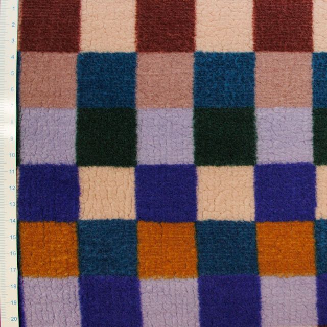 🟪 Kuschelplüsch Teddy-Fleece Stoff kariert – Bunte Karo auf Altrosa – superweich & warm