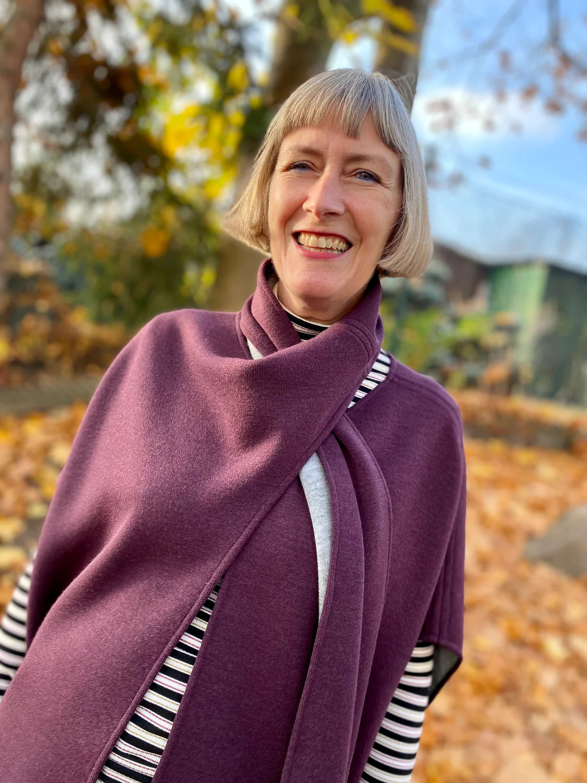 Papierschnittmuster Cape Brixen