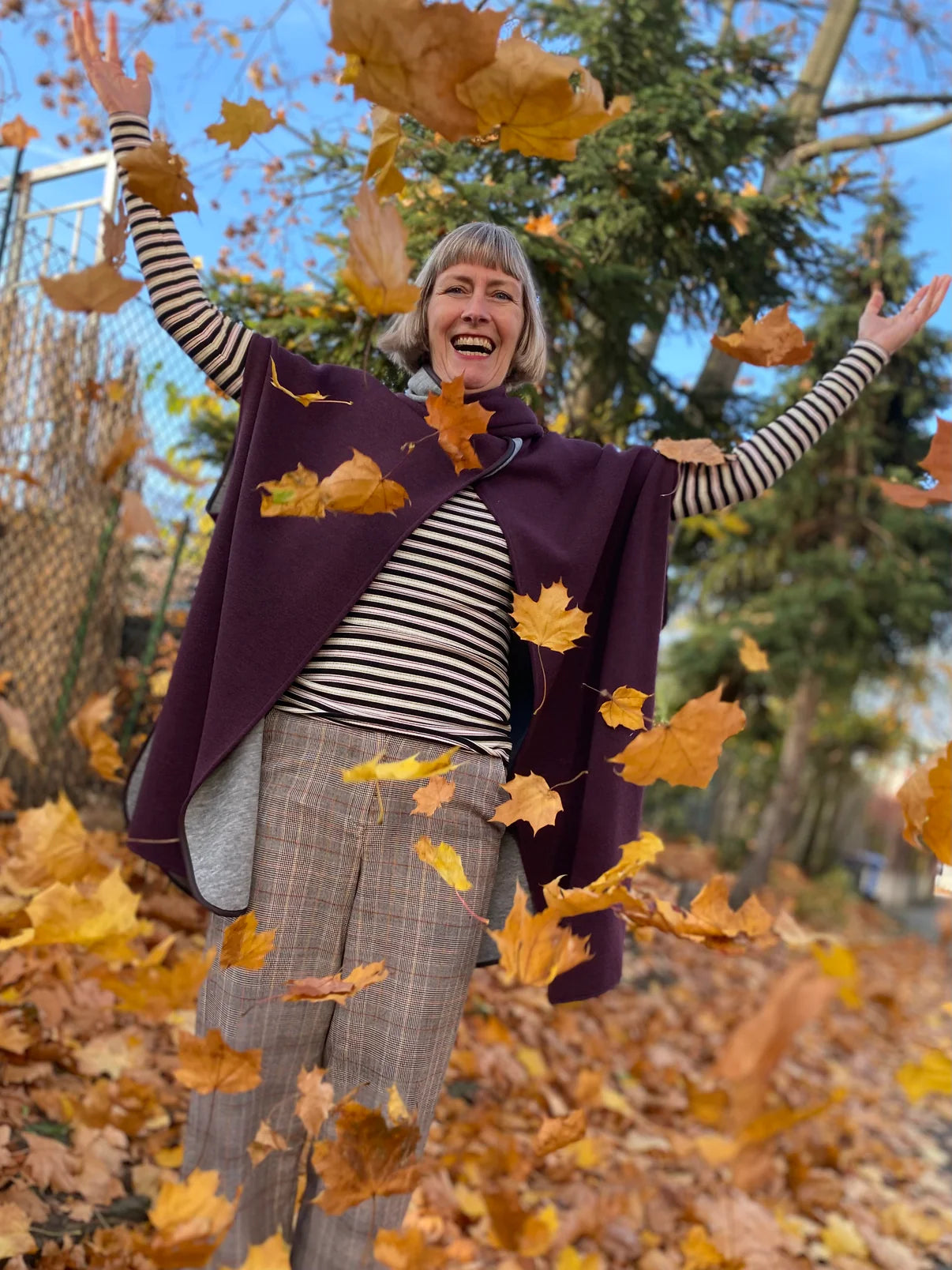 Papierschnittmuster Cape Brixen