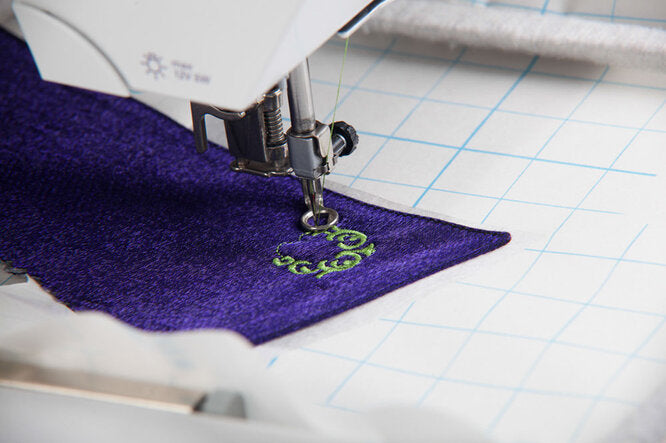 FILMOPLAST H 54- Selbstklebende Stickunterlage zum ausreissen