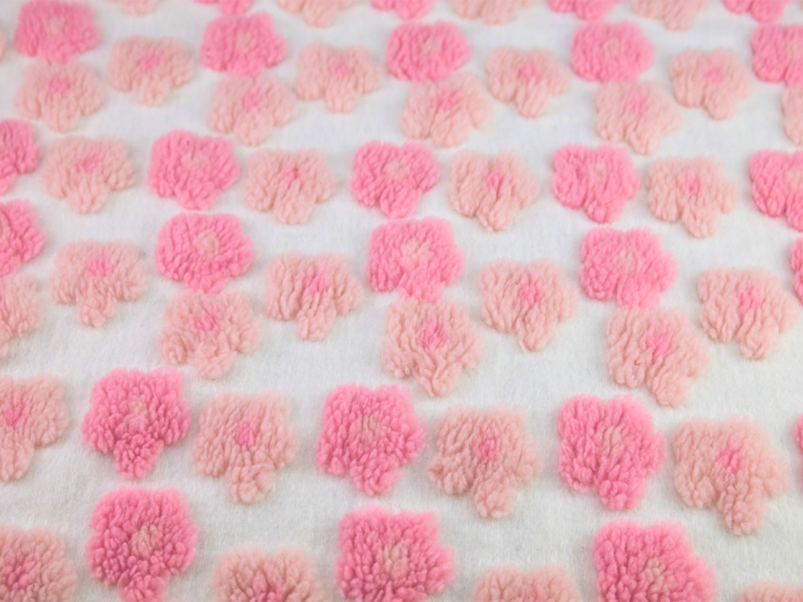 Sherpa Teddy Fleece Stoff mit 3D-Blumenstruktur 🌸 -Jacquard