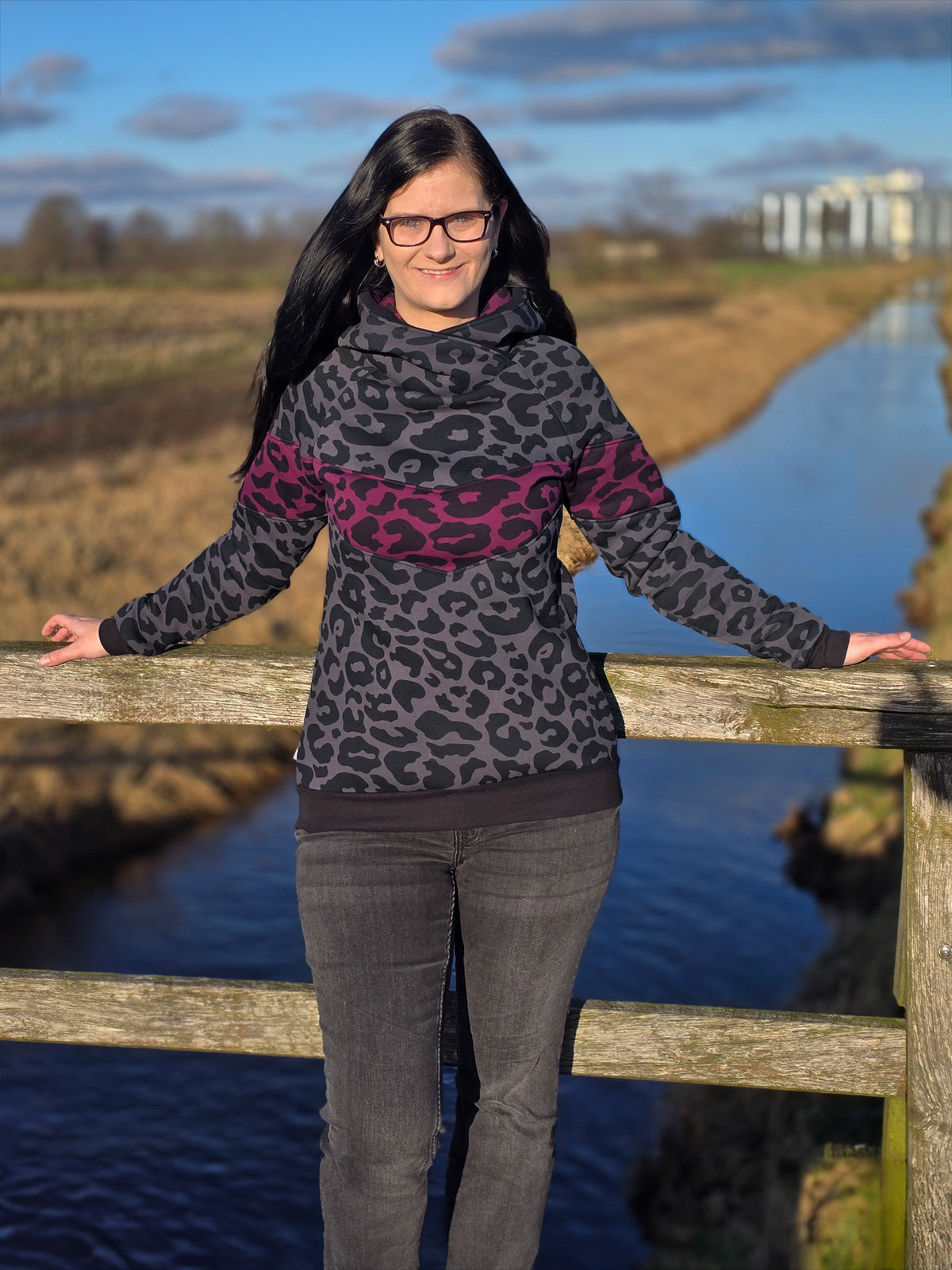 Angerauter Sweat Swafing Aspen - Leo - anthrazit/schwarz