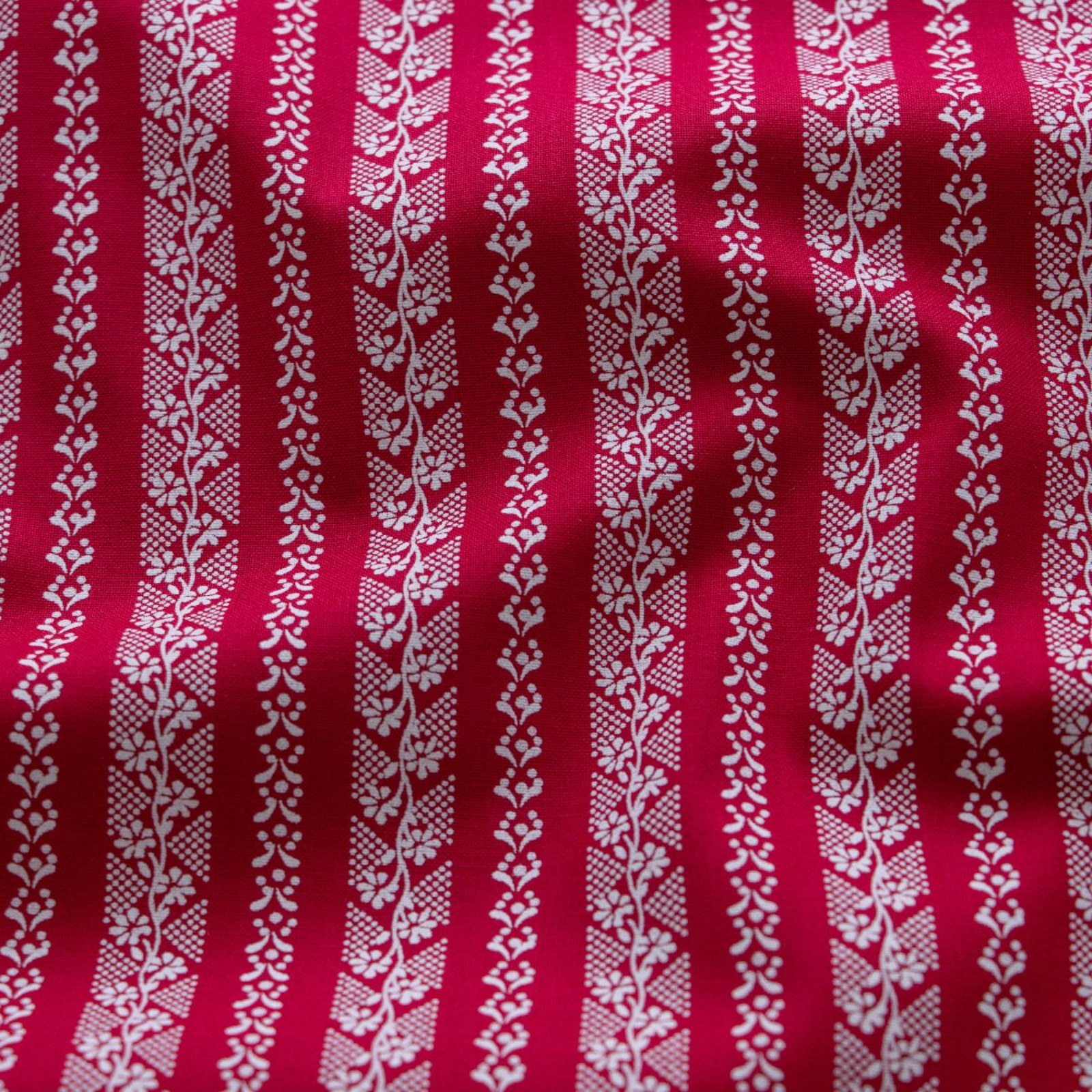 Webware Baumwolle Renforcé mercerisiert für Trachten - florale Streifen