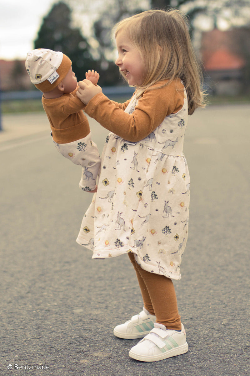 Jersey Swafing Australien by Christiane Zielinski - hüpfende Kängurus