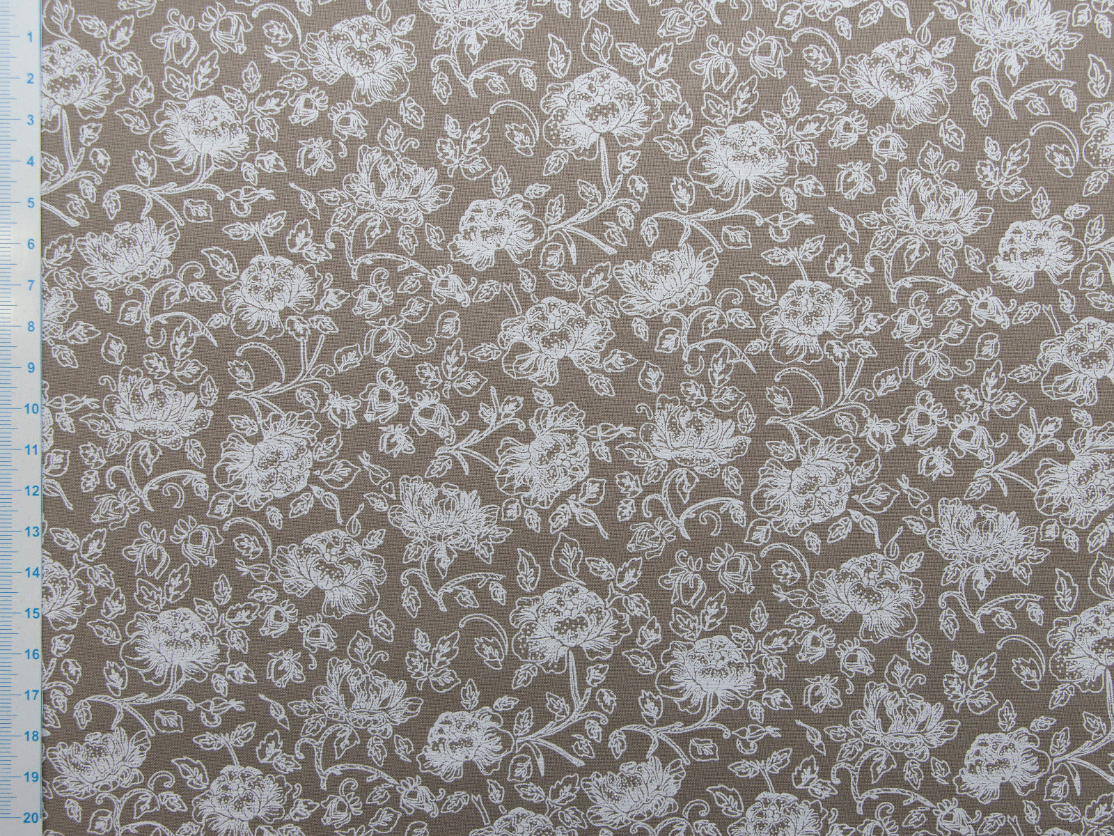 Webware Baumwolle Renforcé mercerisiert für Trachten - Blumenbeet - beige