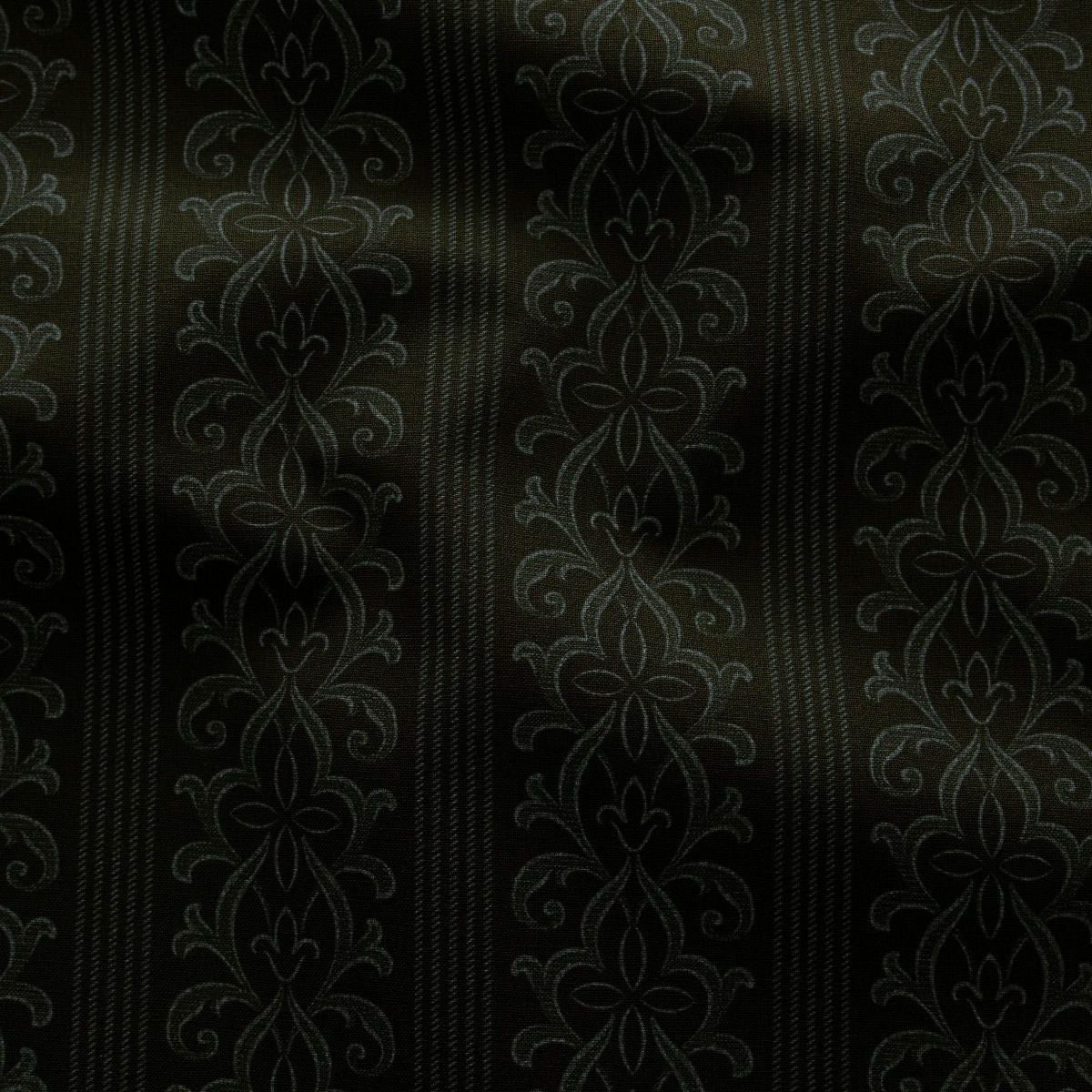 Webware Baumwolle Renforcé mercerisiert für Trachten - Streifenornamente - khaki