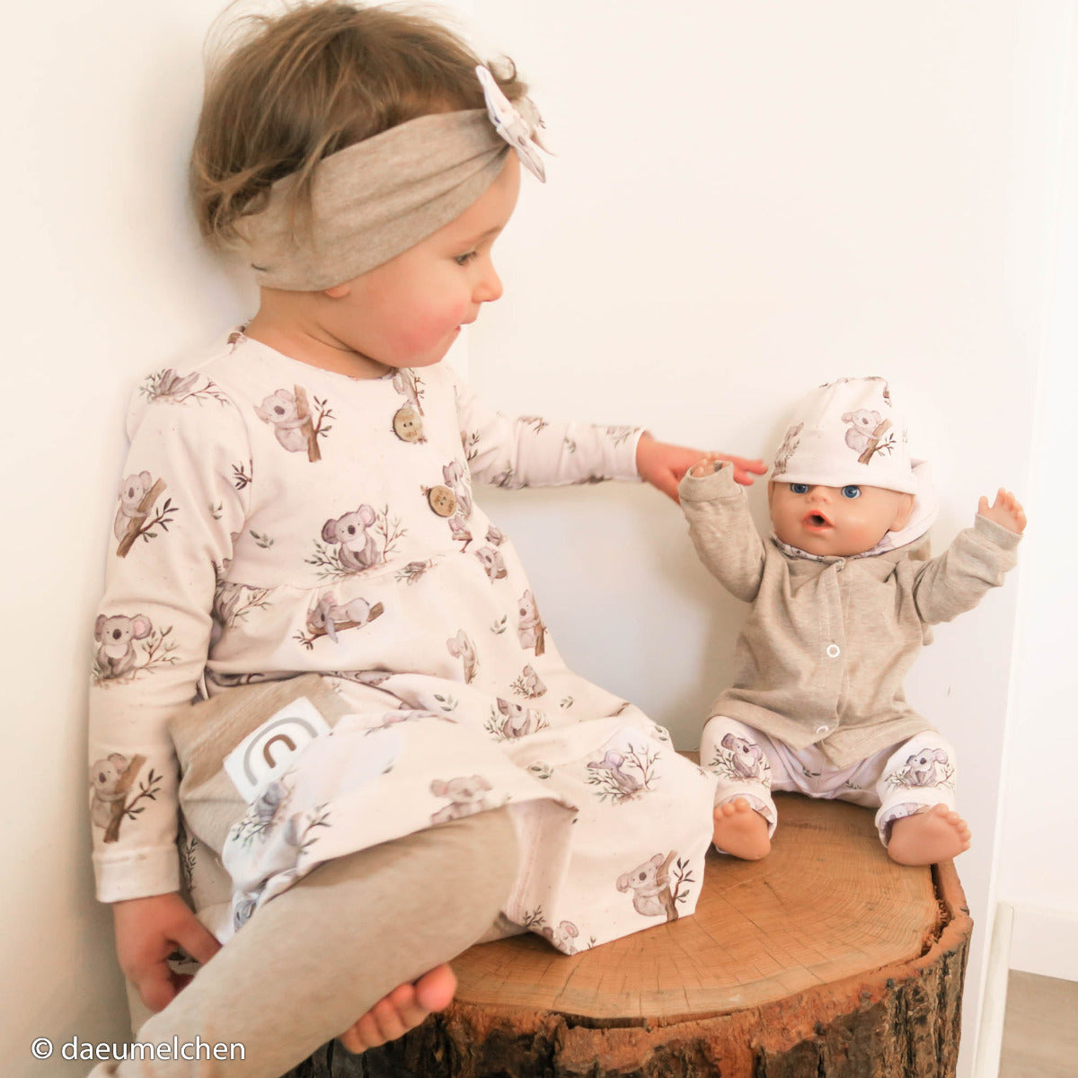 Jersey Swafing Australien by Christiane Zielinski - hüpfende Kängurus