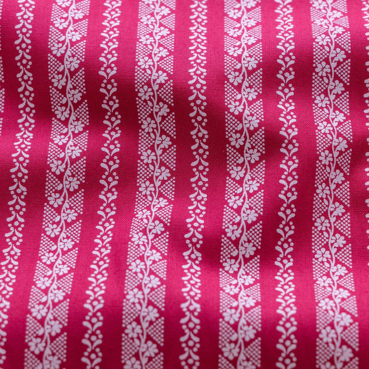 Webware Baumwolle Renforcé mercerisiert für Trachten - florale Streifen