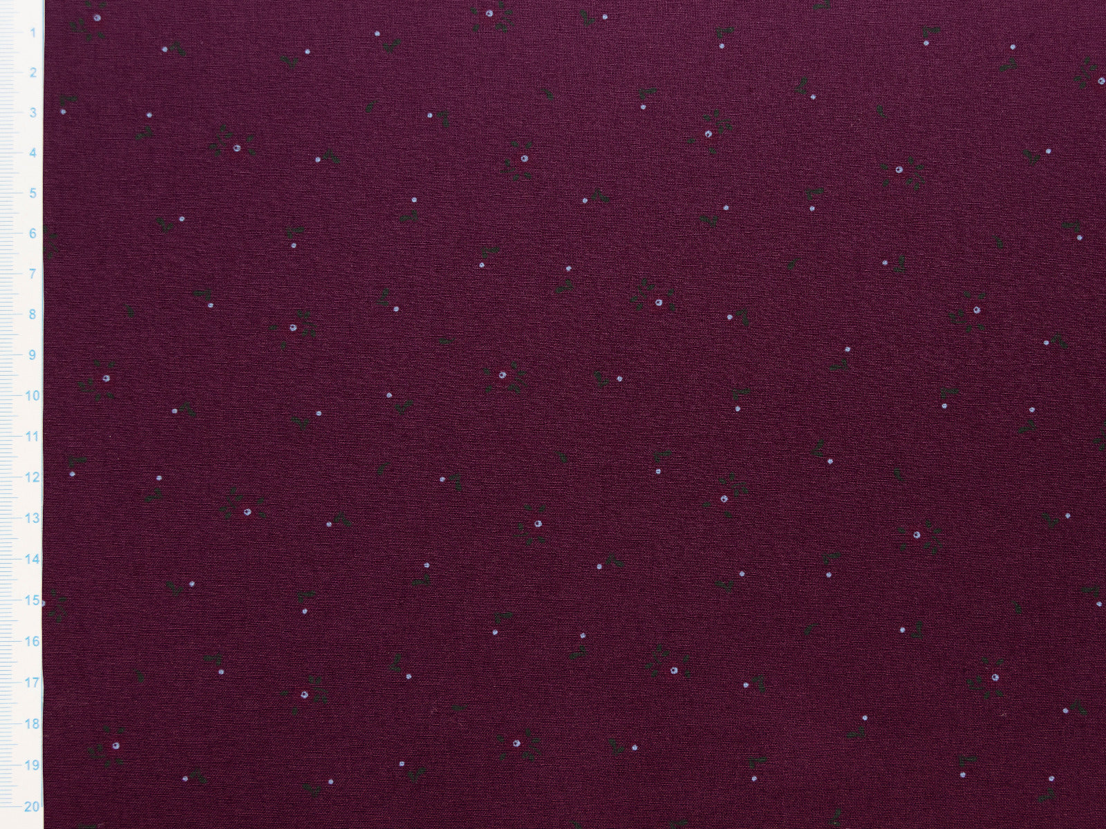 Webware Baumwolle Renforcé mercerisiert für Trachten - kleine Beeren - bordeaux