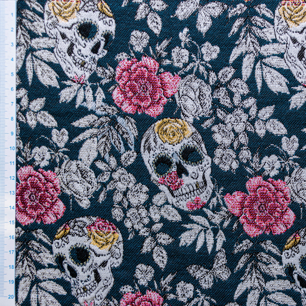 Jacquard Gobelin Dekostoff mit Glitzer in Leinenoptik - geblühmte Totenköpfe - petrol