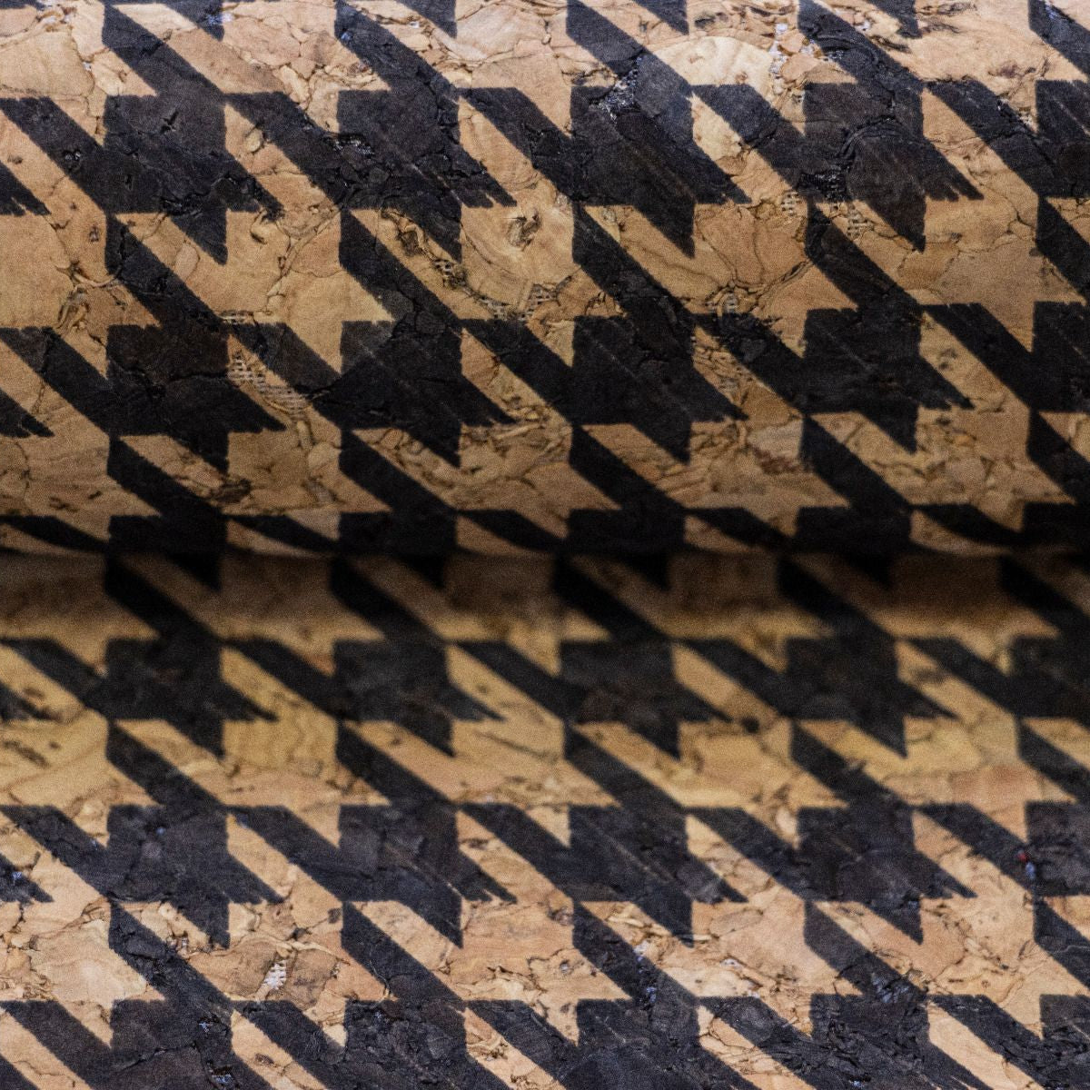 Kork Coupon ca. 50 cm x 65 cm - Hahnentritt-Muster