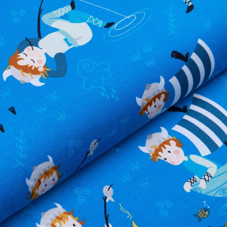 Jersey Swafing Dragon by Birgit Boley - Wikingerjunge Pipar - dunkles türkis