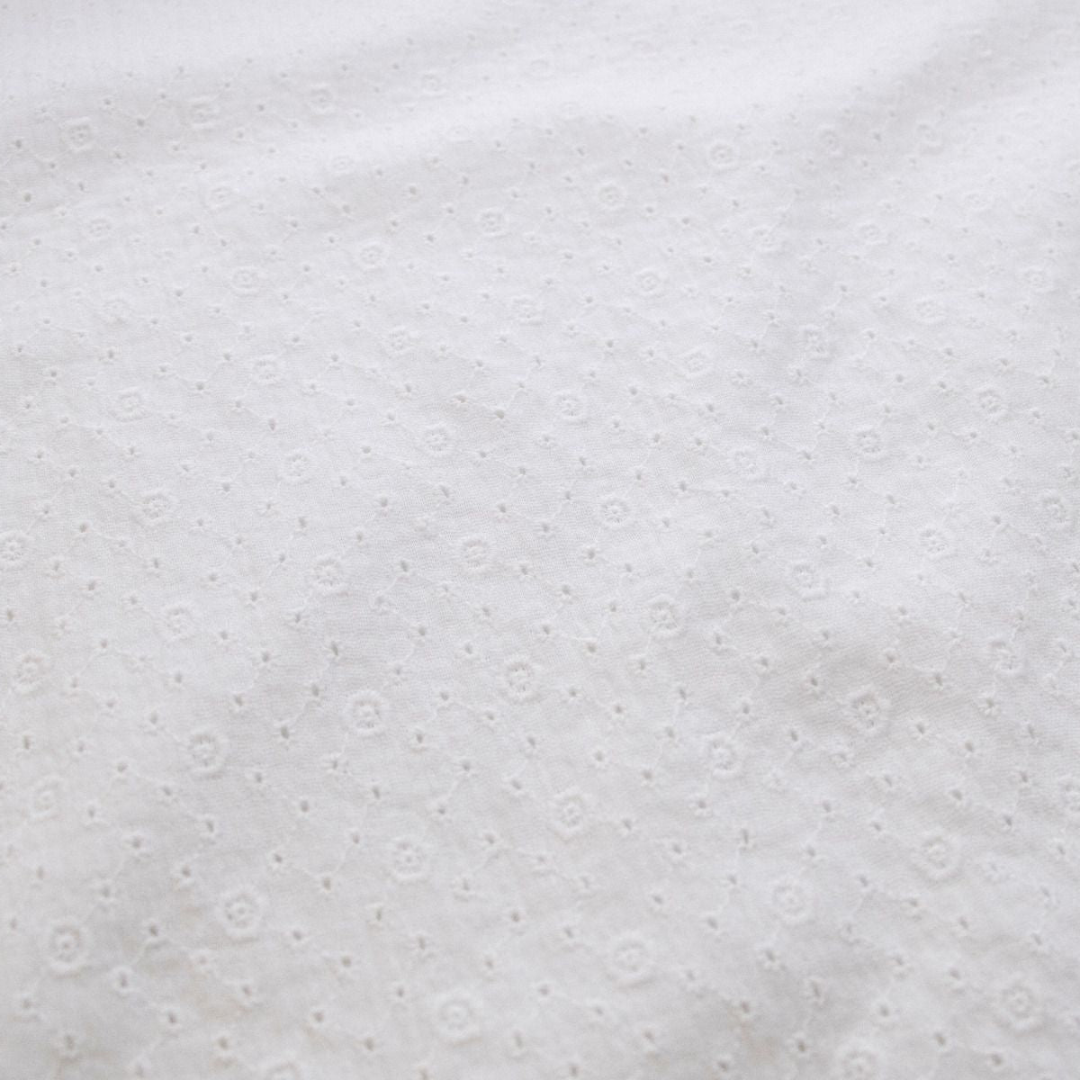 Musselin Baumwolle Double Gauze Broderie - Lochstickerei - kleine Ranken