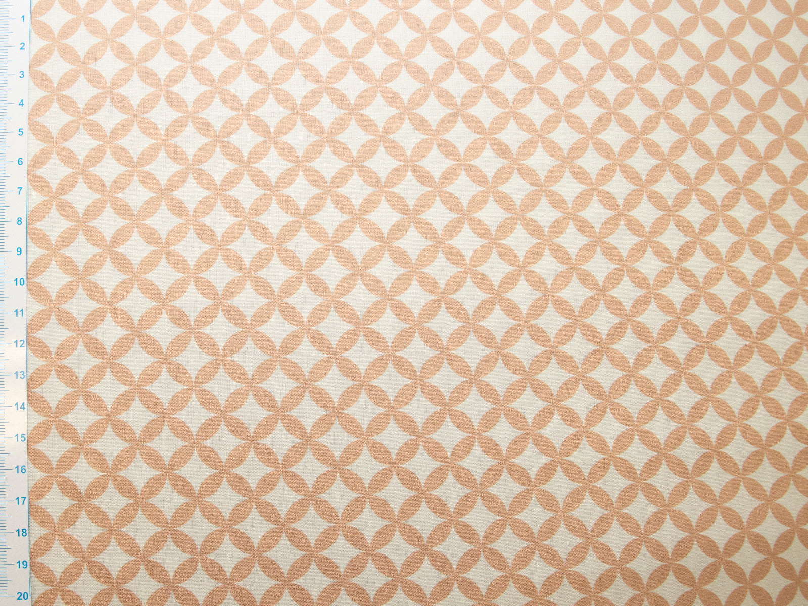 Webware Baumwolle Swafing Kansas - abstraktes Kreismuster - wollweiß